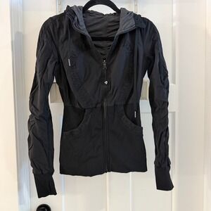 Lululemon Black Hooded Dance Studio Reversible Jacket Full Zip Thumbholes size 6